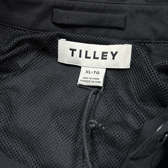 NWT Tilley Snap Front Tech Shirt Black Hiking Fishing Utility Womens XL - Picture 8 of 12